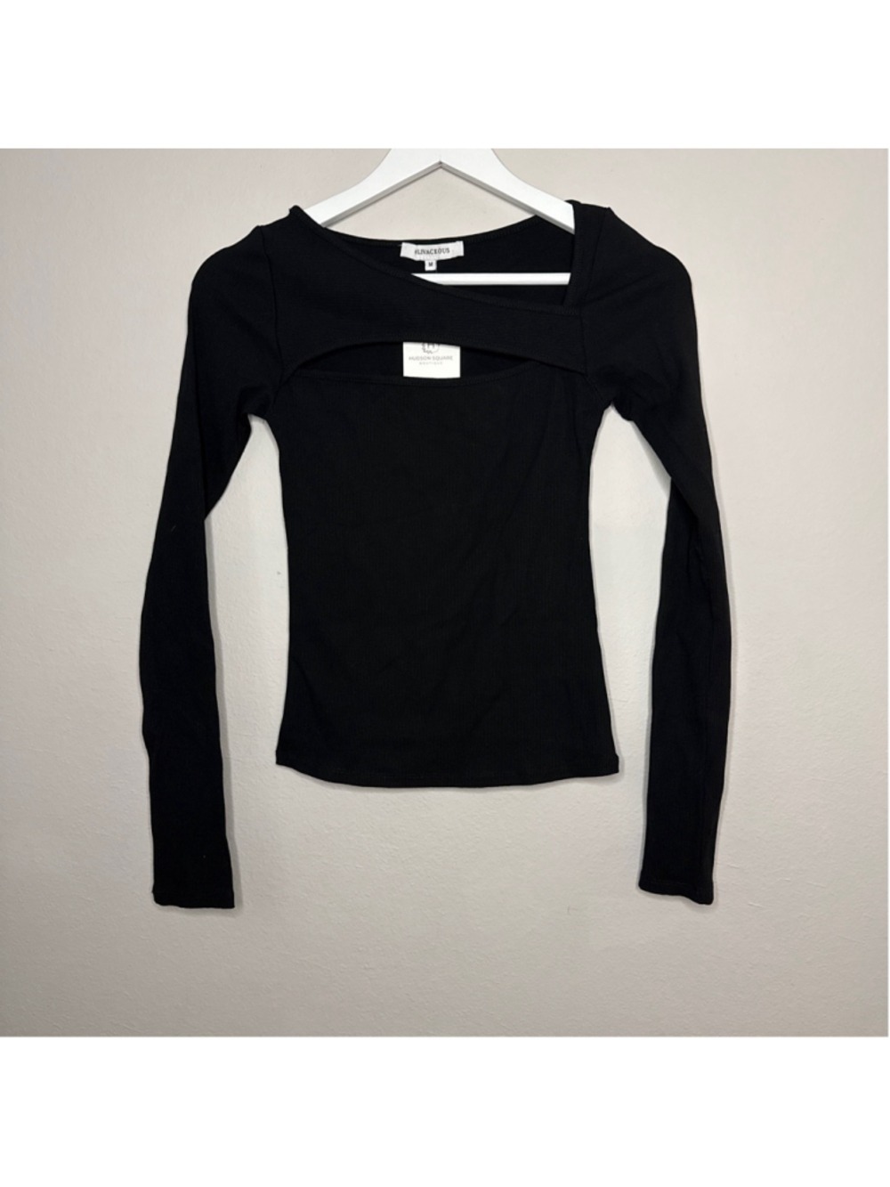 Women's Olivaceous Black Long Sleeve Keyhole Front Top M [AB0147]